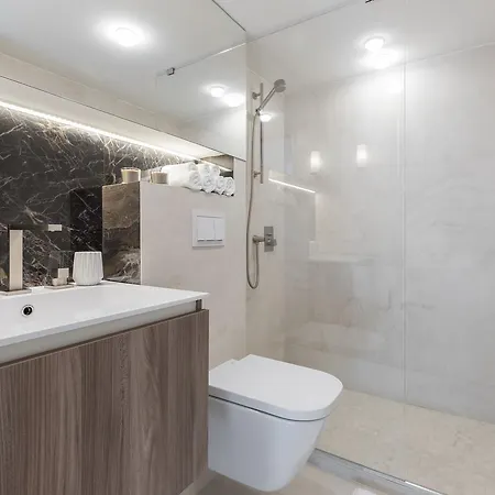 Riviera - Duplex Dernier Etage Nice